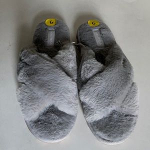 Nautica Slippers, gray, size 9